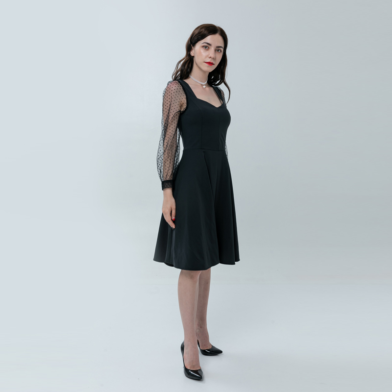 Robe à encolure carrée pour femmes avec manches en maille jacquard