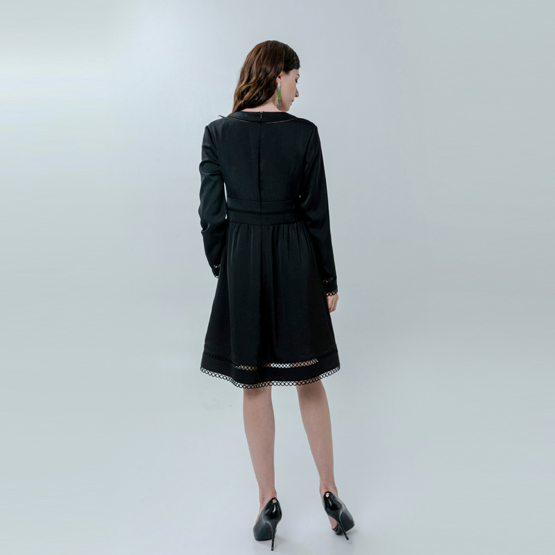 Ladies V-neck Dress with Hollow Decoration