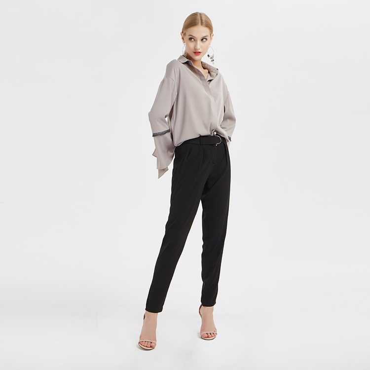 Camisa de cetim com solto e Irregular Cuffs China ODM