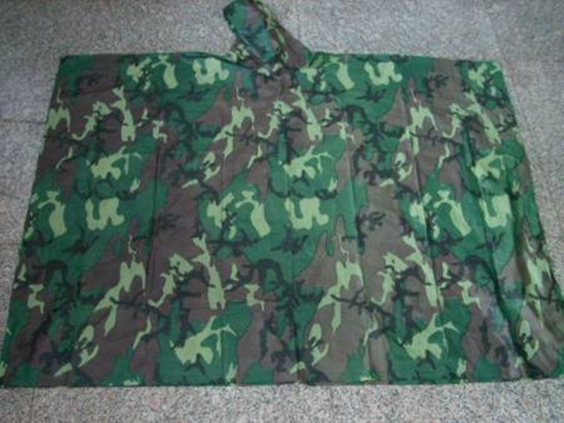 المعطف التمويه البلاستيك PVC مع هود