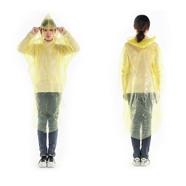 Easy to Carry Disposable PE Raincoat