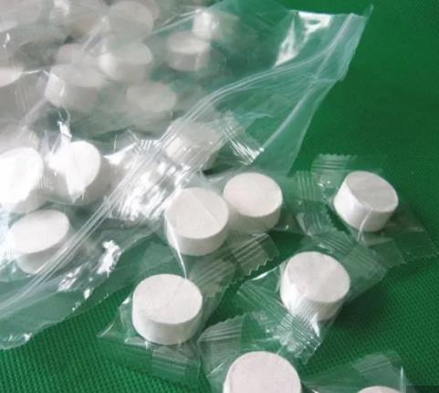 Serviettes de visage compressées douces et lisses compressées de haute qualité, emballage individuel de bonbons