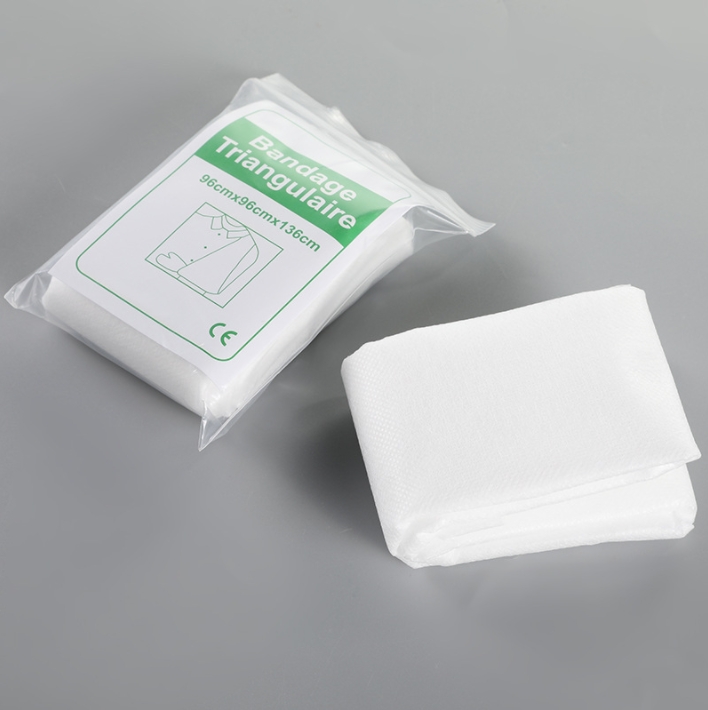 Serviette triangle pansement de premiers secours