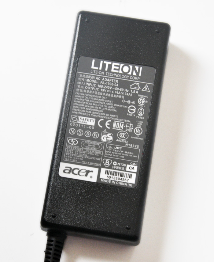 AC Adapter for ACER 19V 3.42A 65W 5.5X1.7mm