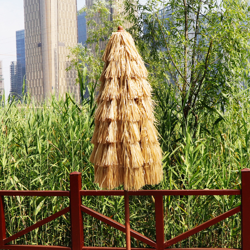 Straw Umbrella with 8 Ribs Steel Pole