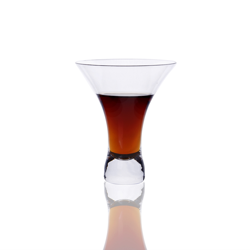 Cancella whiskey bicchiere di vetro