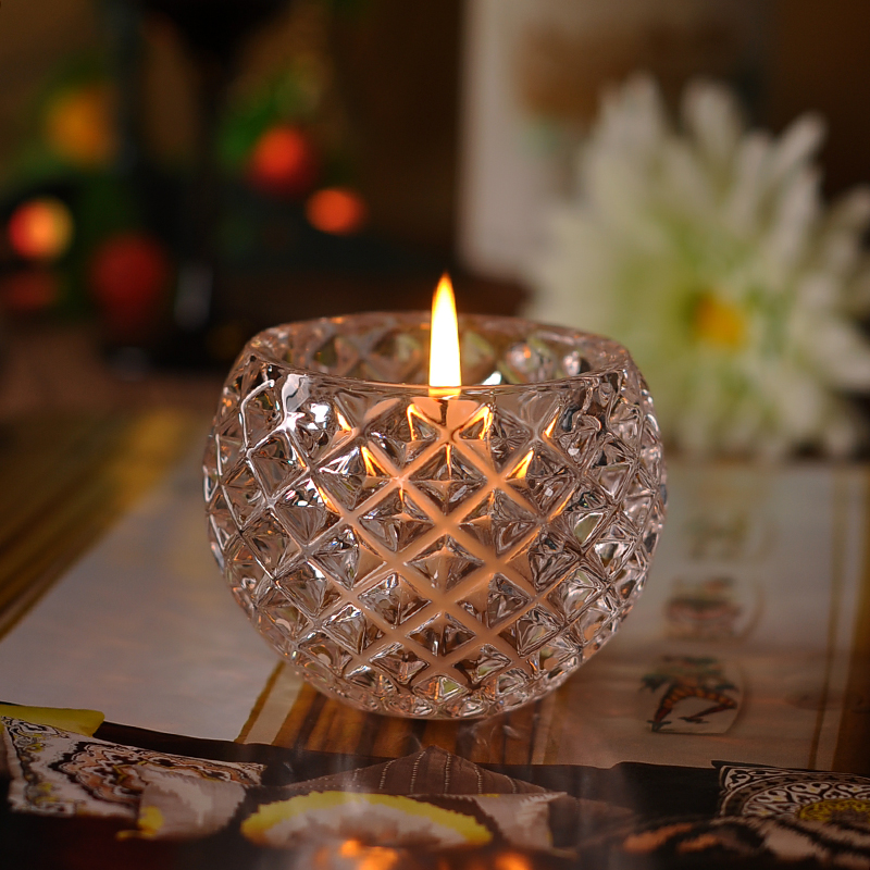 Crystal engraved glass candle holder