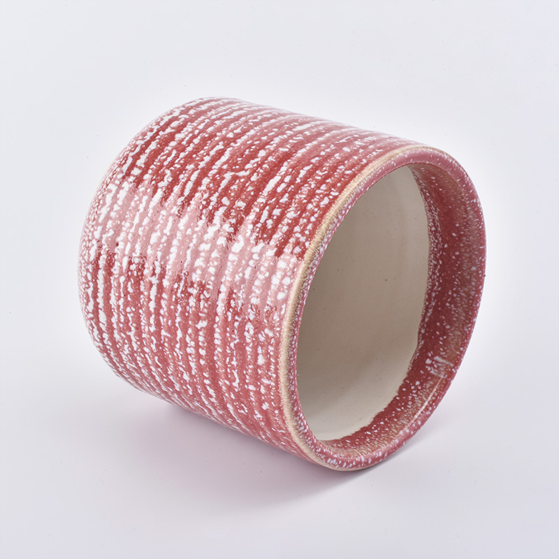 Rumah atau pejabat yang dihiasi dengan pemanis lilin seramik berwarna-warni teh tealight