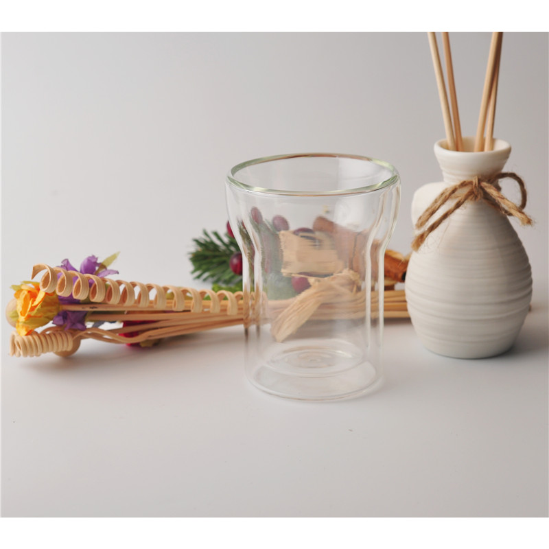 Nuova tazza di birra in vetro borosilicato a doppia parete