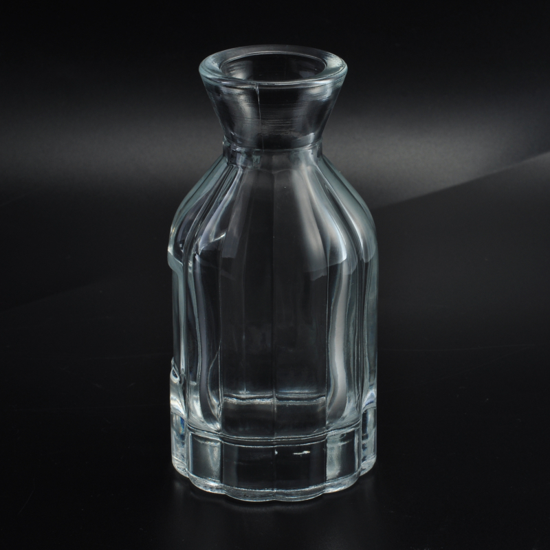 New design essential oil glass perfume bottle
