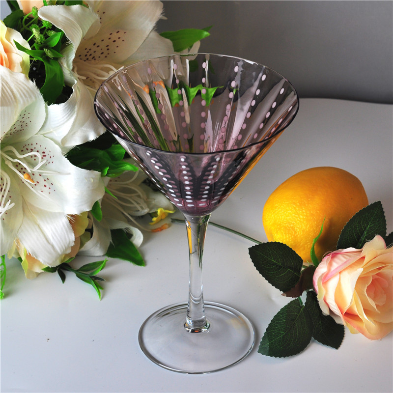 Boca vermelha Martini vidro fundido