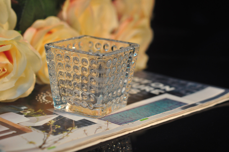 Square spot tealight holder