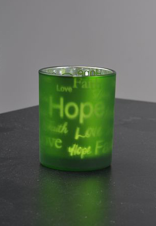 подсвечник распыляется