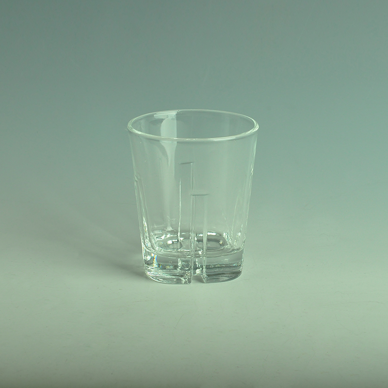 nuovo colpo di vetro