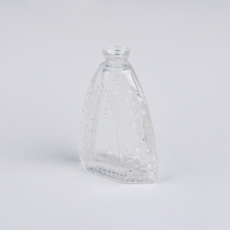 bottiglia di profumo di vetro triangolo con 40ml