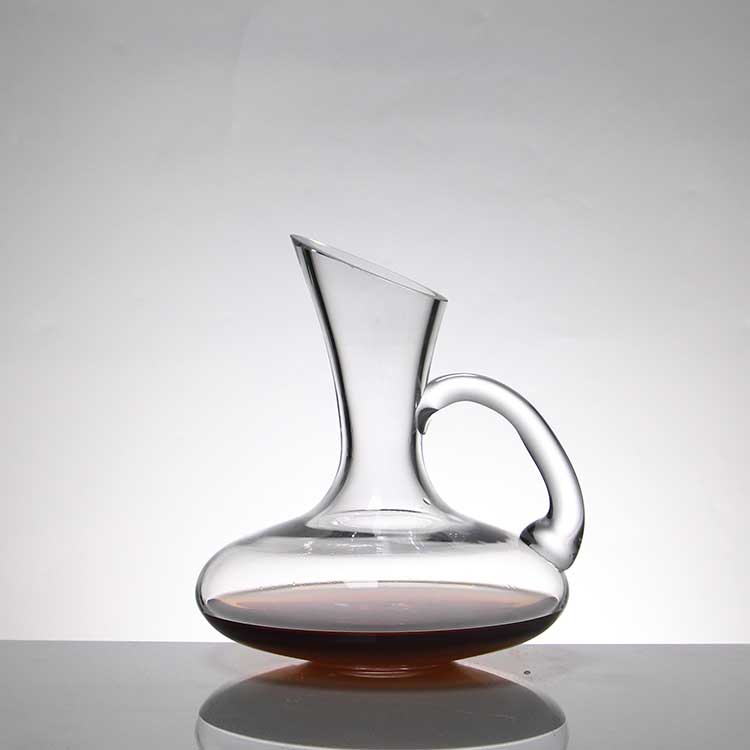 what wine decanter to use