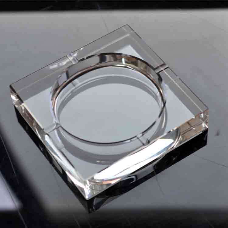 clear glass ashtrays