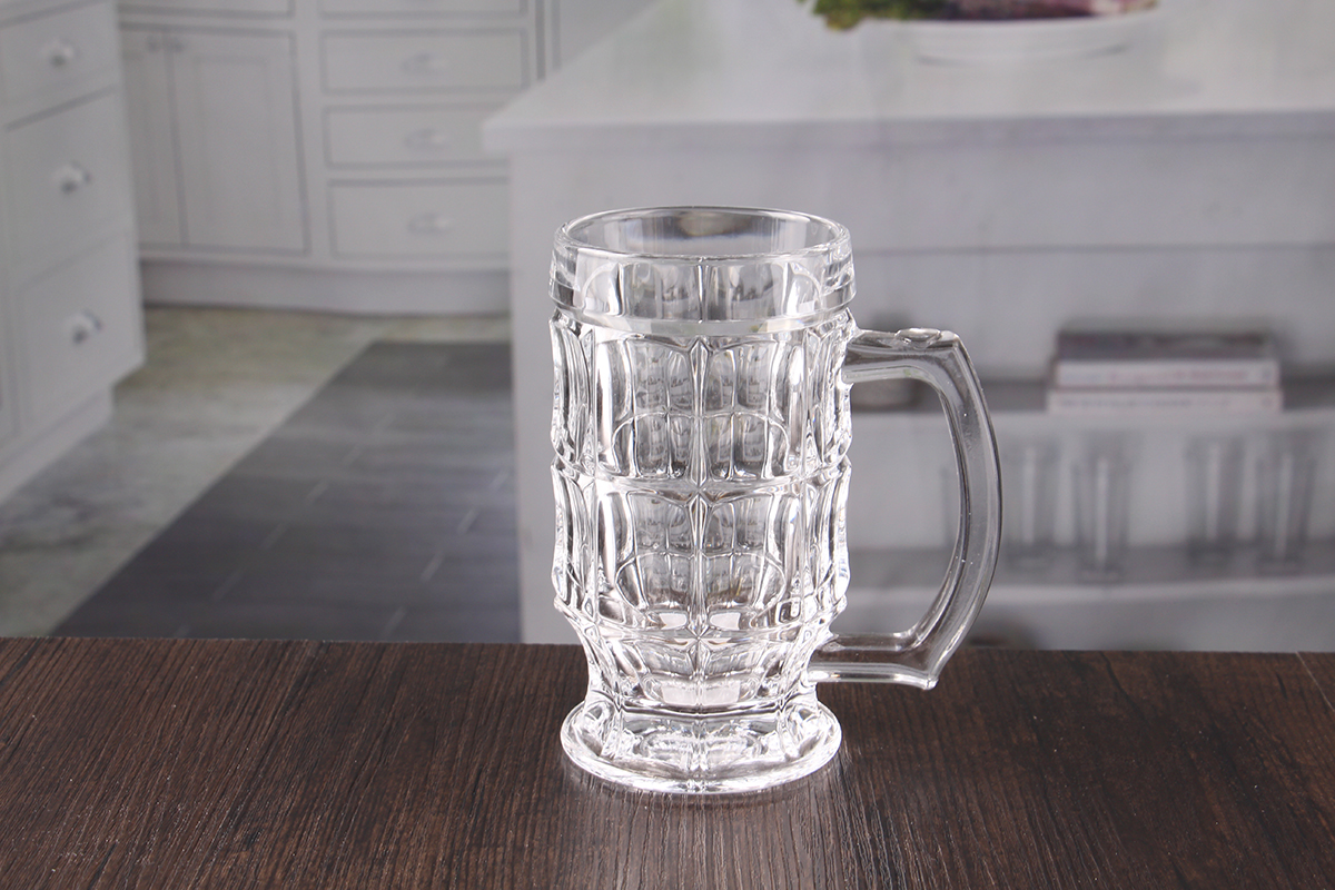 Chalice pint glasses