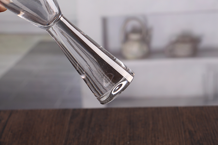 Patterned champagne flutes