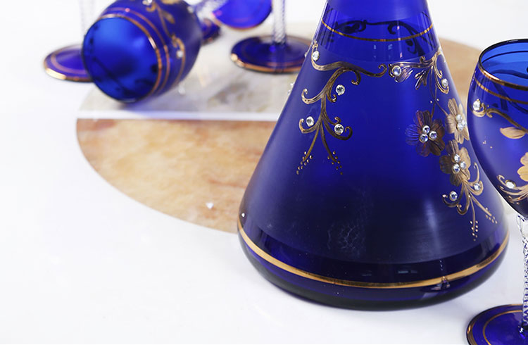 glass decanters wholesale