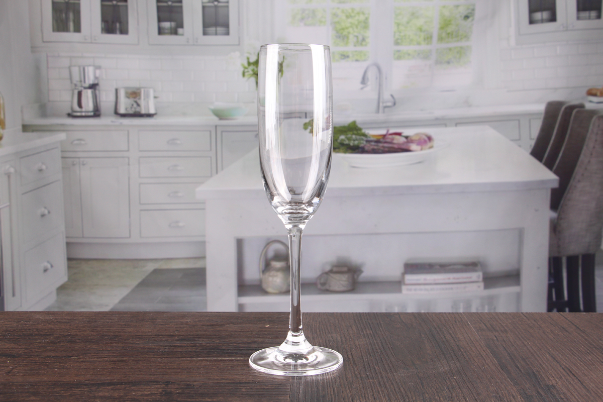 Inexpensive champagne flutes