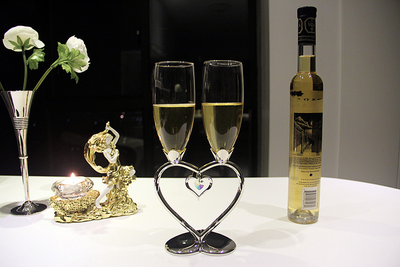 Wedding champagne glass sets