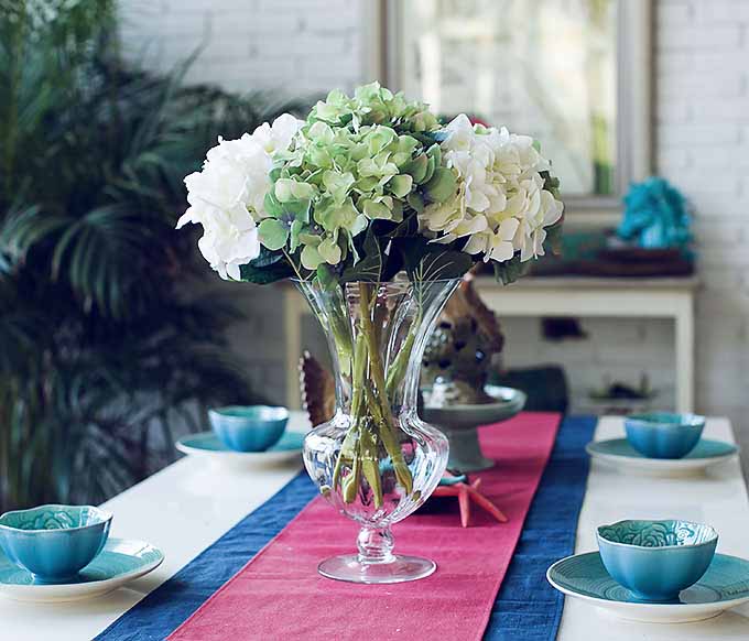 hand blown glass vase