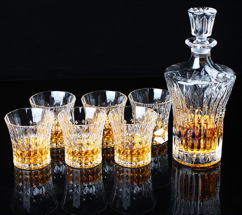 glassware for whiskey
