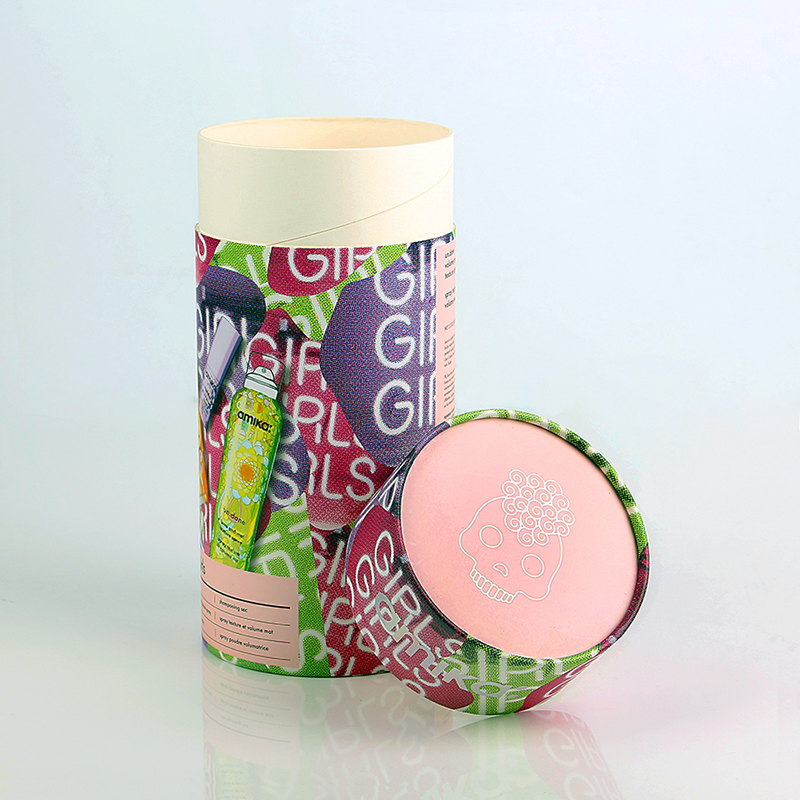 How do wine glasses wholesale manufacturers transport red wine glasses?