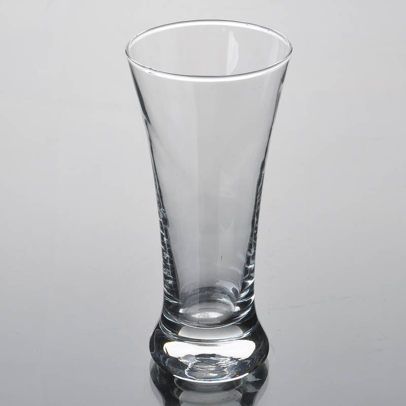 German pilsner glass