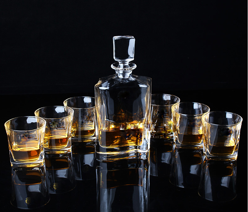 glassware for whiskey