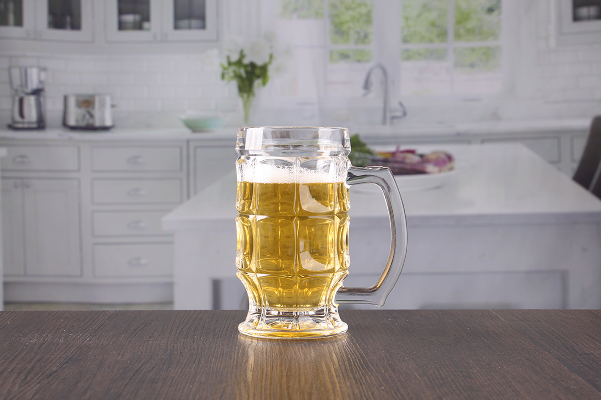 beer glasses in bulk