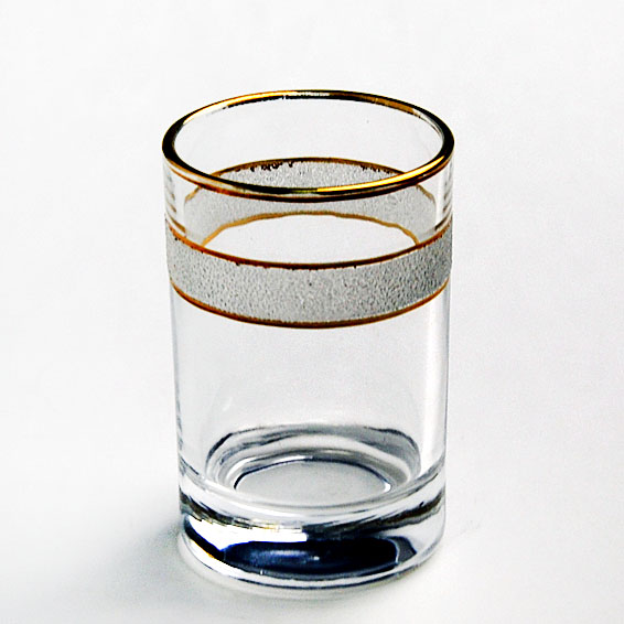 gold rimmed Whiskey glasses