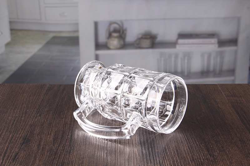 Chalice pint glasses