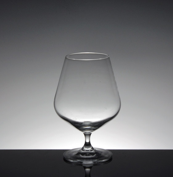 Tulip shape crystal brandy glass cup wholesale,good cheap brandy glass supplier