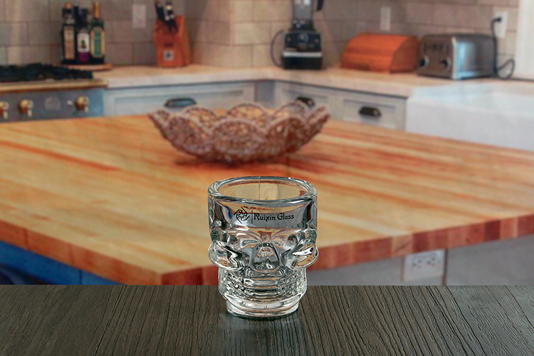 Bar skull shot glass