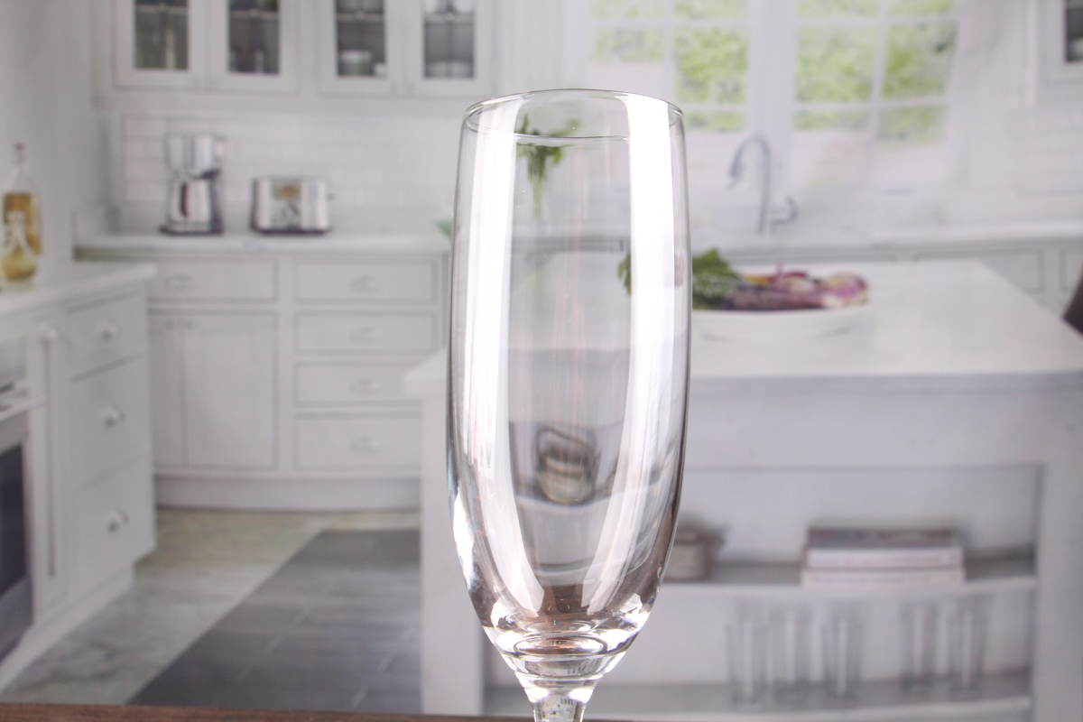 Inexpensive champagne flutes