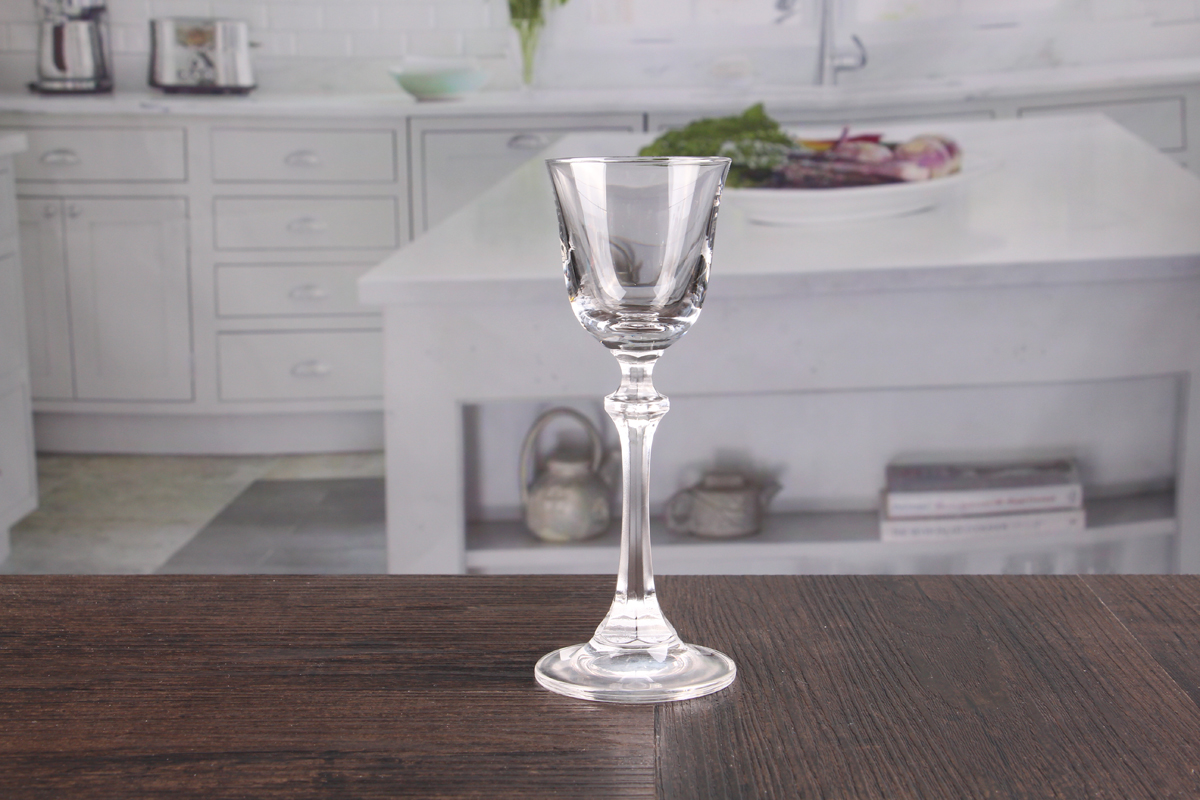 Unique champagne glasses