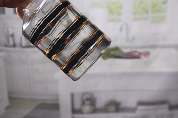 Essential oil diffuser bottle