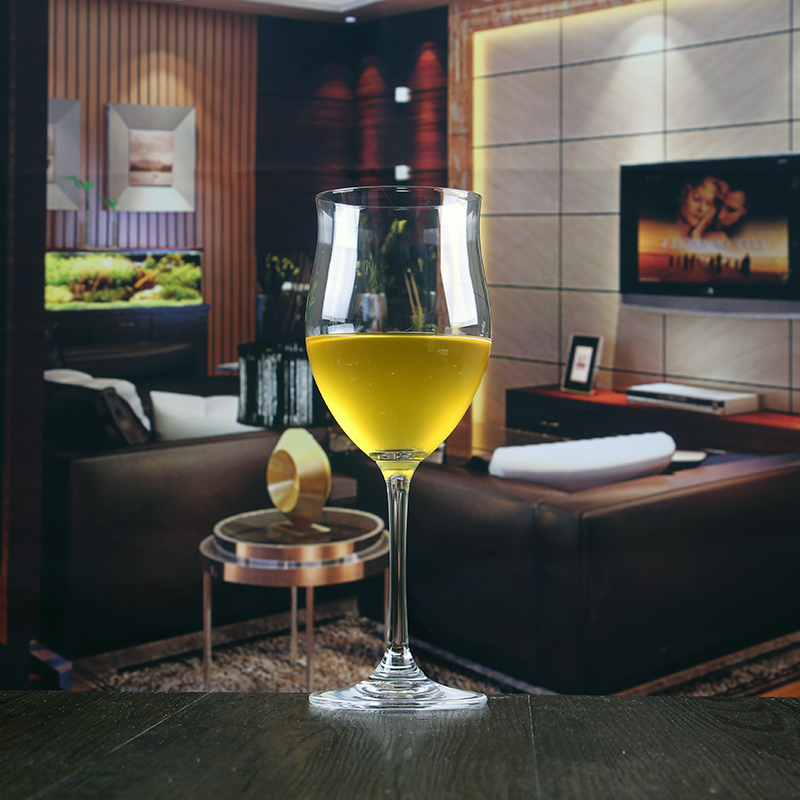 Irregular Shaped Red Wine Glasses