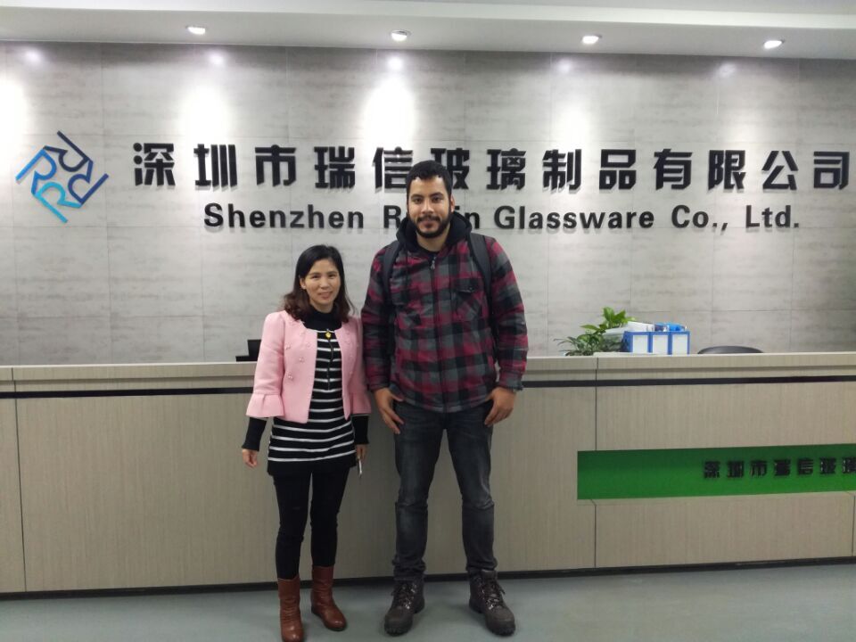 wine glass manufacturers