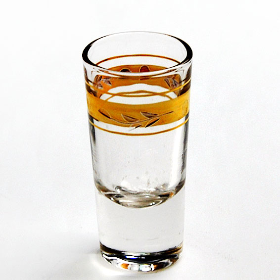 gold rimmed Whiskey glasses