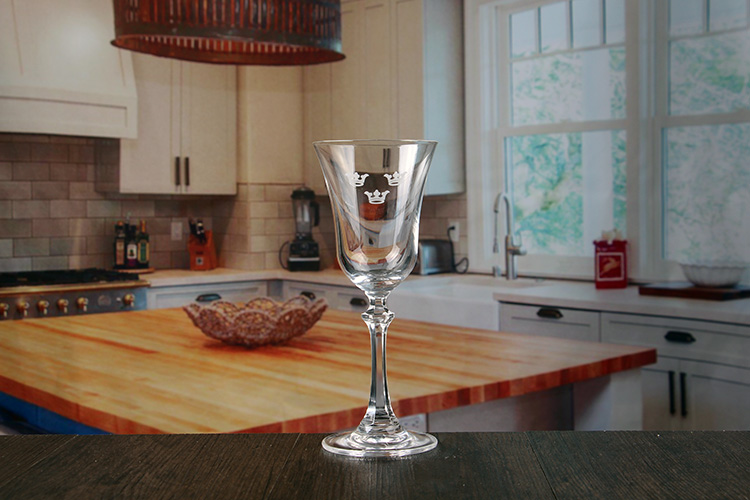 Champagne glasses with logo