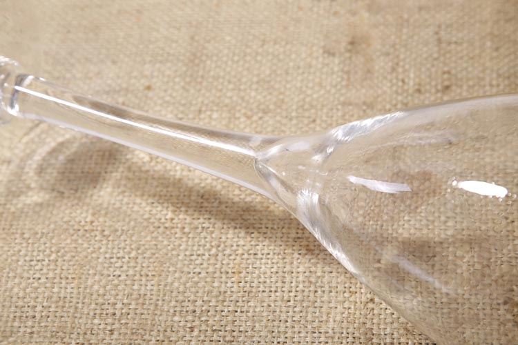 large drinking glasses drinkware