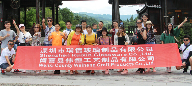 Why do wine glass wholesalers choose Ruixin Glass?