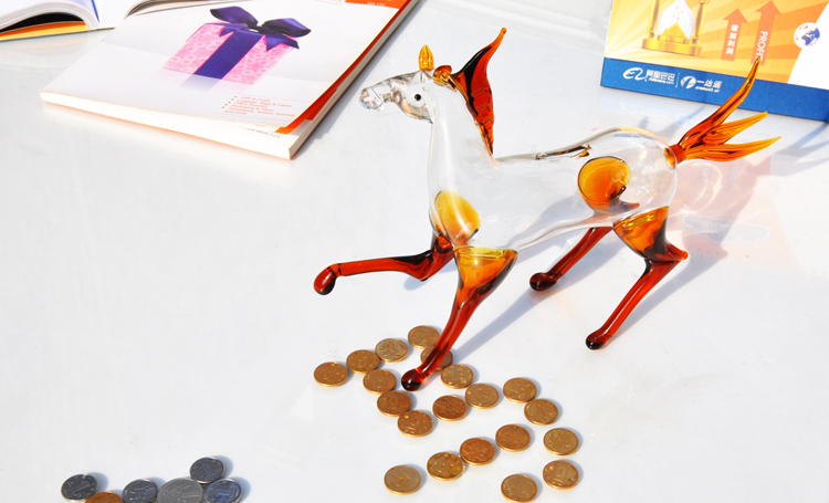 glass money saving boxes