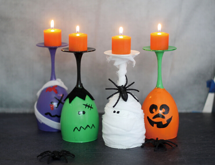 How do you make a cool candle holder?