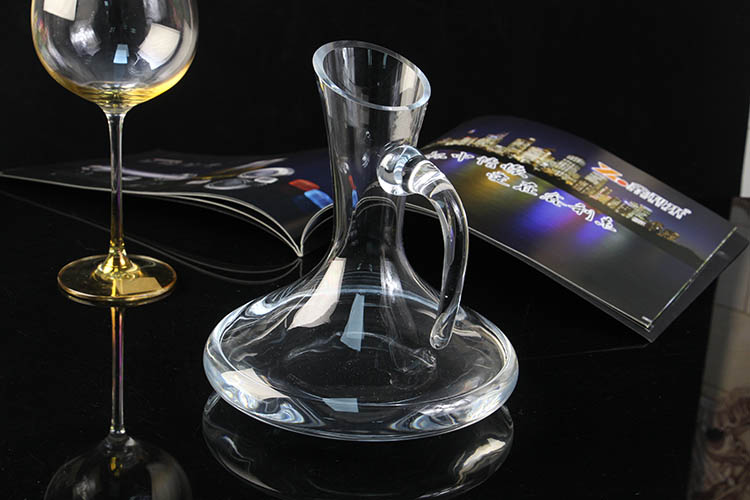 Bar decanter set