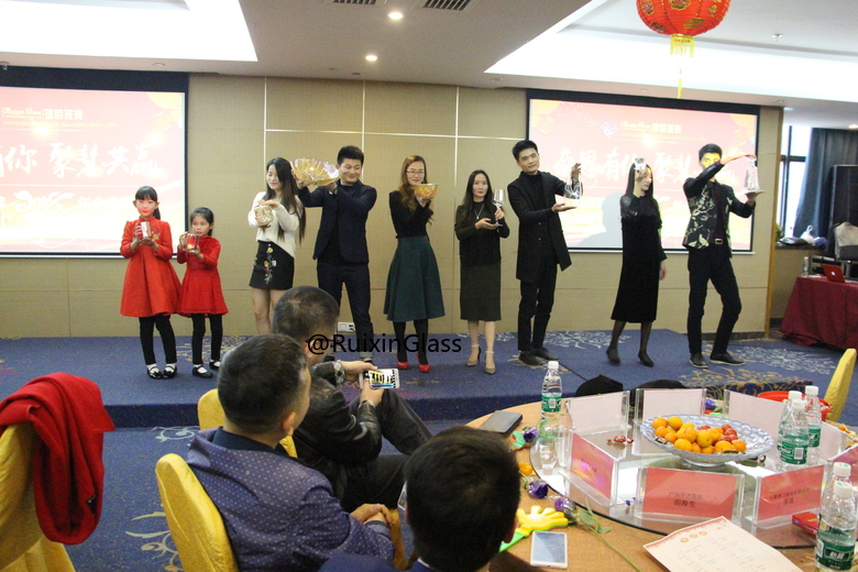 Ruixin glassware 2018 Annual meeting