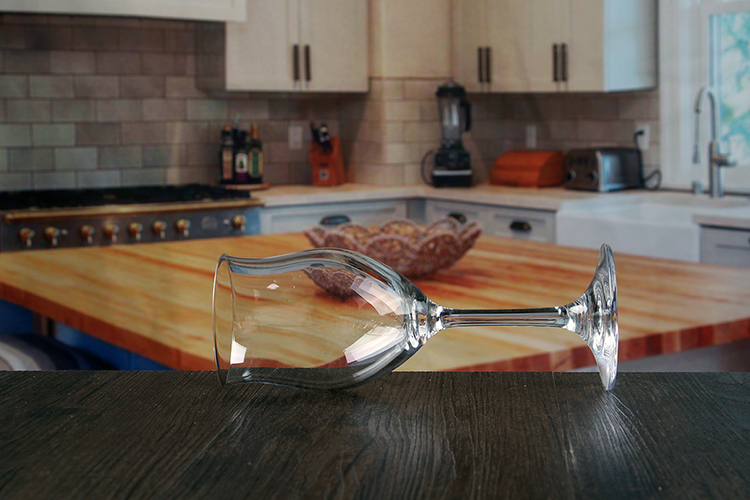 Irregular Shaped Red Wine Glasses